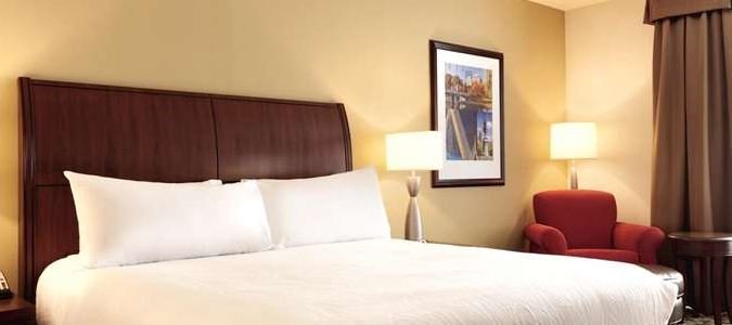 Фото Hilton Garden Inn Boston Logan Airport