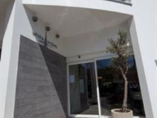 Фото Hotel White Waters