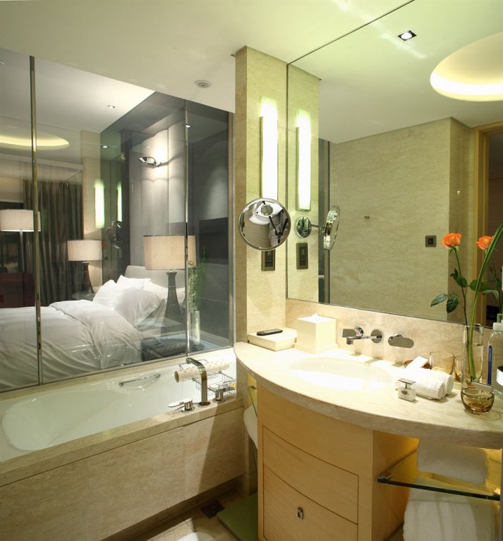 Фото Hilton Shanghai City Center