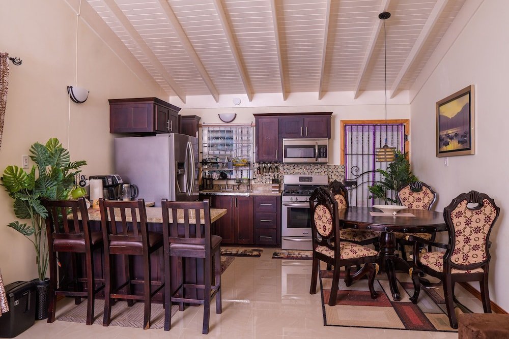 Фото Ocho Rios Getaway Villa at Draxhall