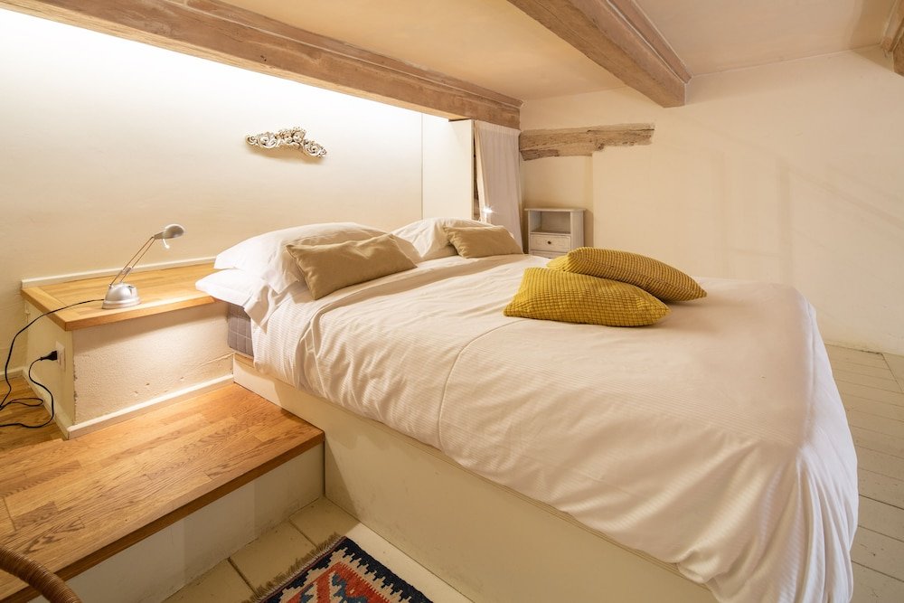 Фото Uffizi Romantic Flat by Mmega