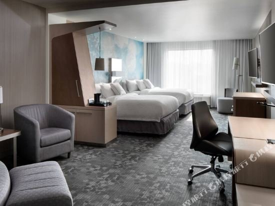 Фото Courtyard by Marriott Pullman
