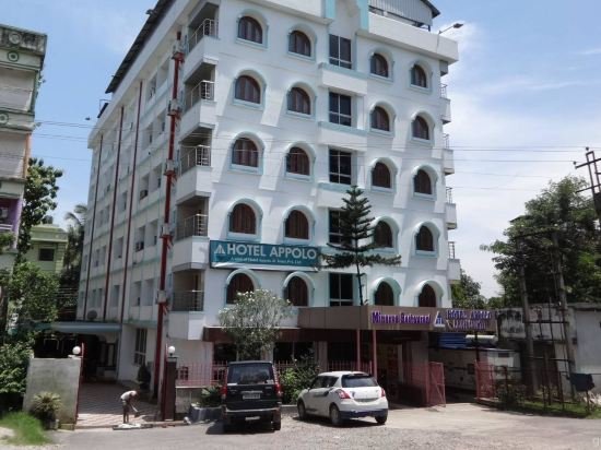 Фото отеля 1