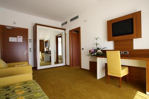 Фото Hotel Maregolf