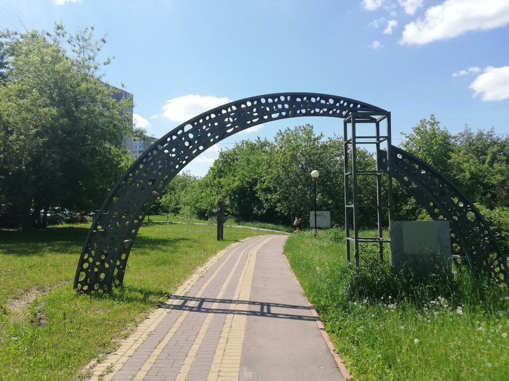 Парк культуры и отдыха Берег реки Сходня, Москва, фото