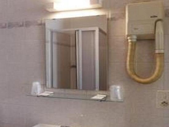 Фото Hôtel Moderne