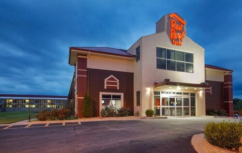 Гостиница Countryside Suites Kansas City Independence I-70e Sports Complex Hotel