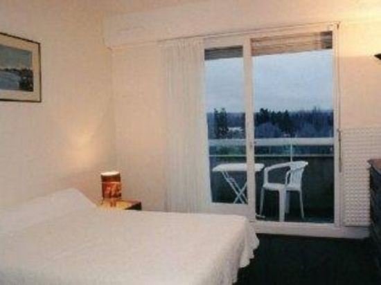 Фото Brit Hotel Le Parc Vichy