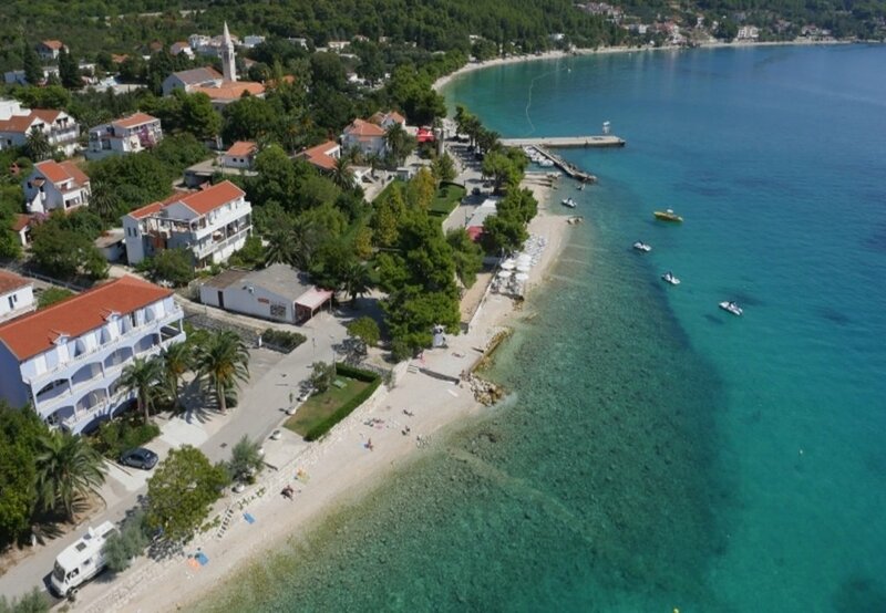 Жильё посуточно Apartment Mira - 10 m from beach: A5 Zaostrog, Riviera Makarska