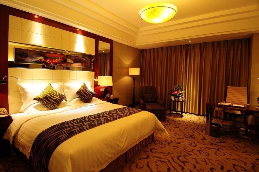 Фото Yungang Jianguo Hotel