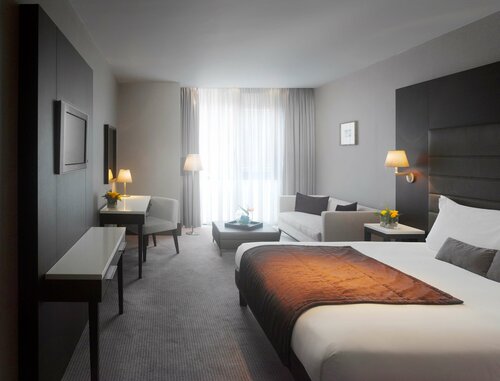 Гостиница Radisson Blu Royal Hotel Dublin в Дублине