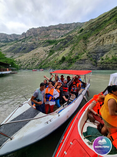 Seyahat acenteleri More-gory, Astrahan, foto