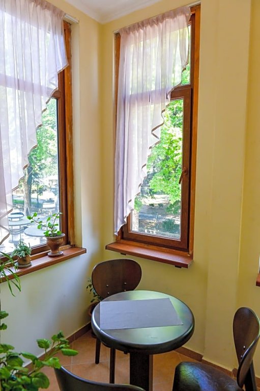 Фото Hotel Old Town