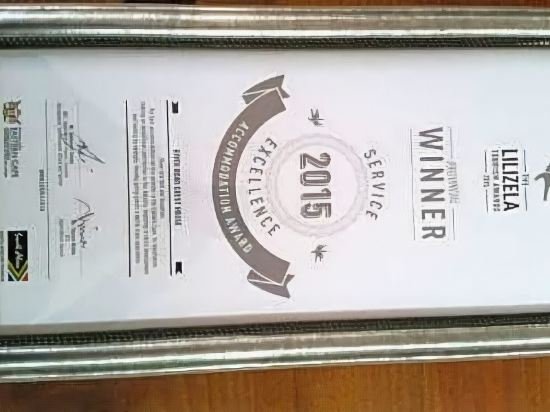 Фото River Road Guest House