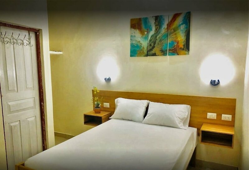 Гостиница Hostal Fenix в Икитосе