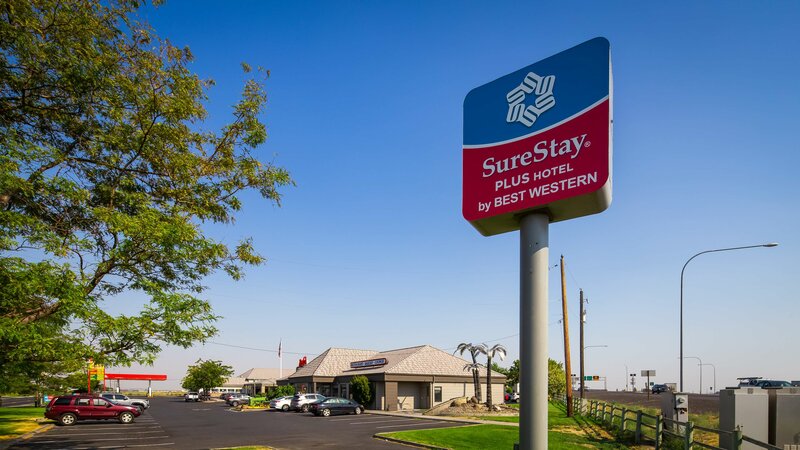 Гостиница SureStay Plus Hotel by Best Western Moses Lake