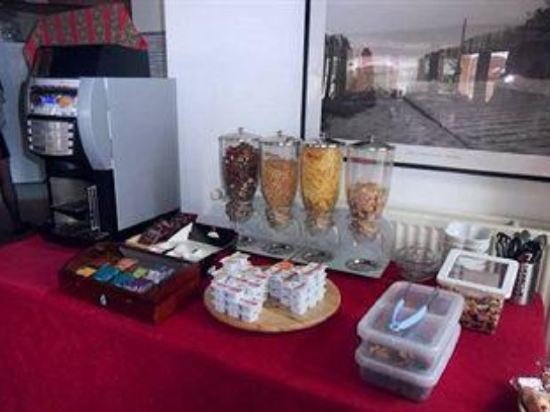 Фото Hotel Kyriad Saint Fargeau Ponthierry Apollonia