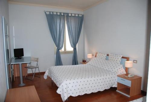 Фото Hotel Moniga