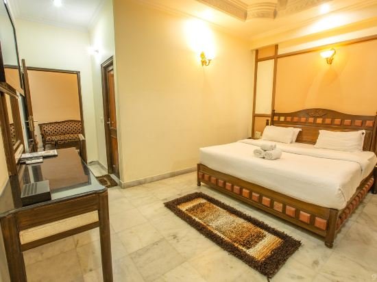 Фото Hotel Vasundhara Palace Rishikesh