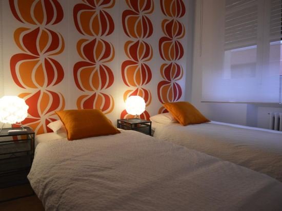 Фото Woohoo Hostal Madrid