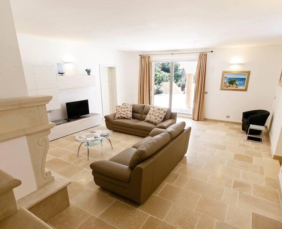 Фото Villa Loran