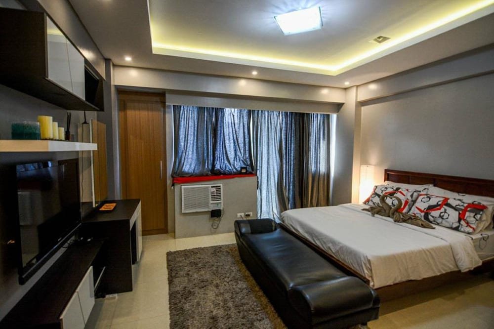 Фото H&M Management  One Palm Tree Villas