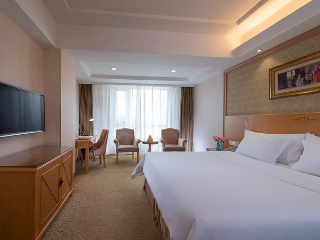 Фото Vienna International Hotel Shenyang Railway Station Branch