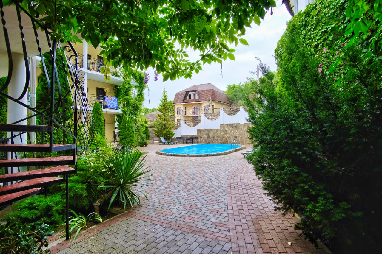 Фото отеля 3