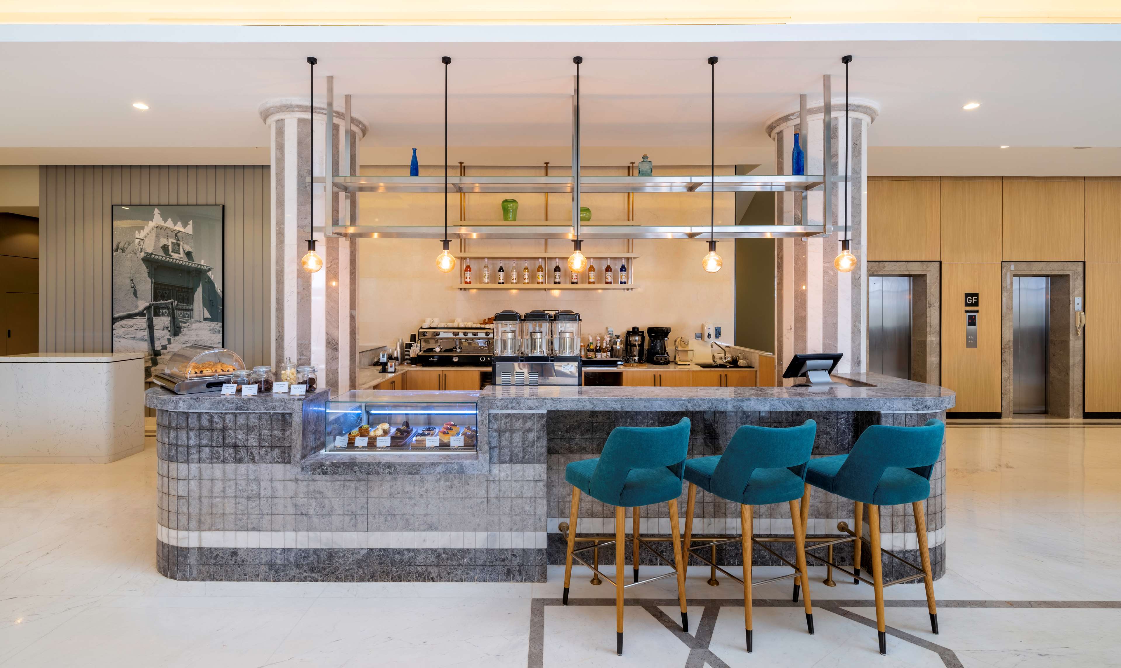 Фото Radisson Hotel Riyadh Airport