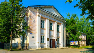 Komi-Permyak Museum of Local Lore named after. P. I. Subbotin-Permyak, foundation building (ulitsa Maksima Gorkogo, 26), museum
