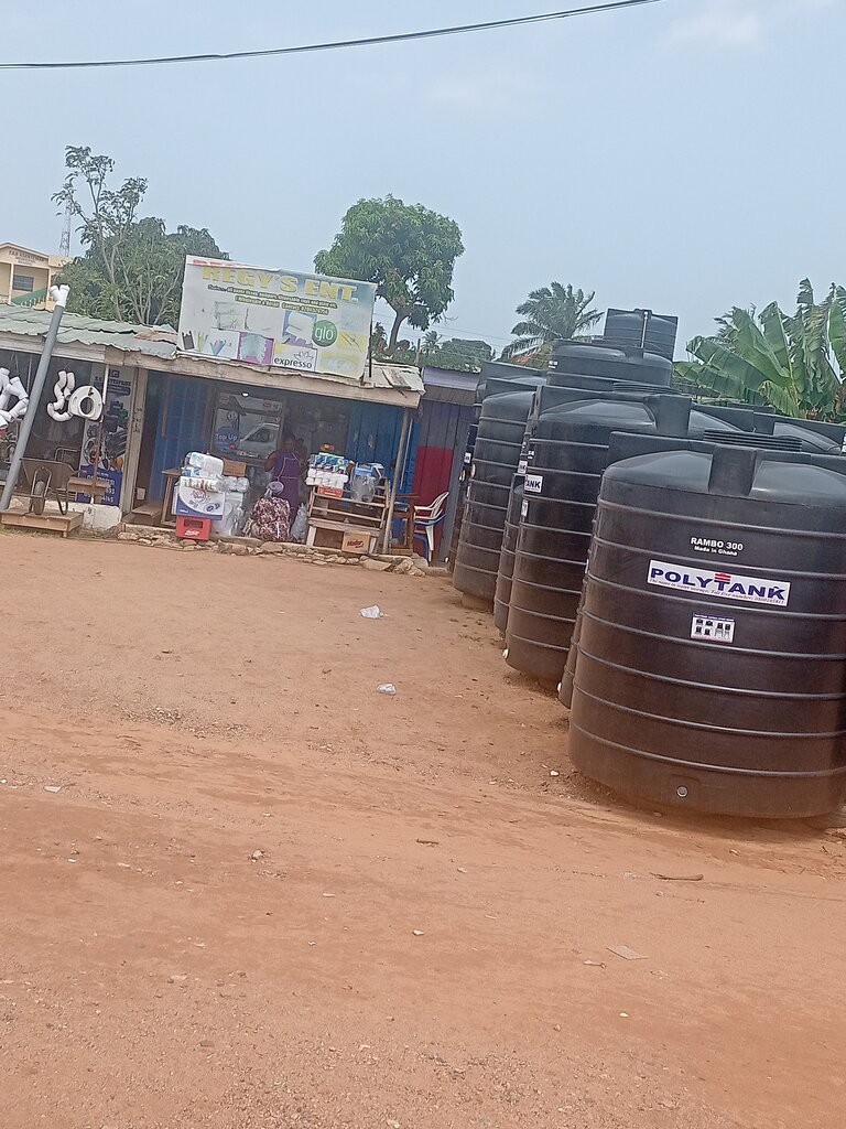 Mobile network operator Regys ent, Accra, photo