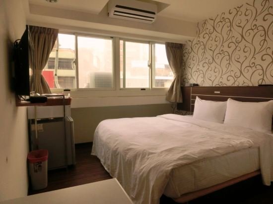 Фото Jhong-Sing Hotel