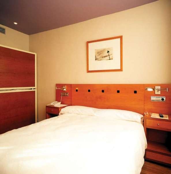 Фото Petit Palace Cliper Gran Vía