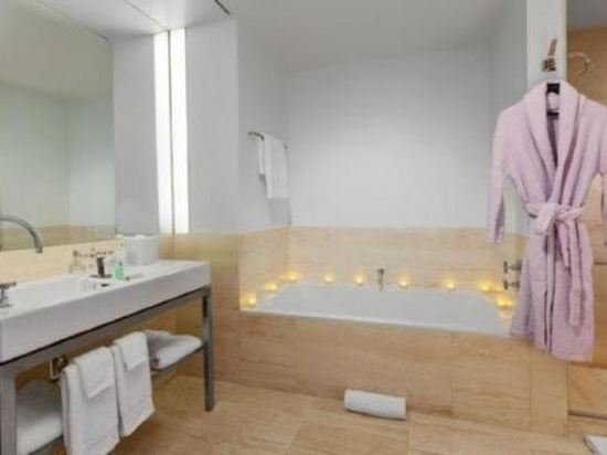 Фото Park Terrace Hotel