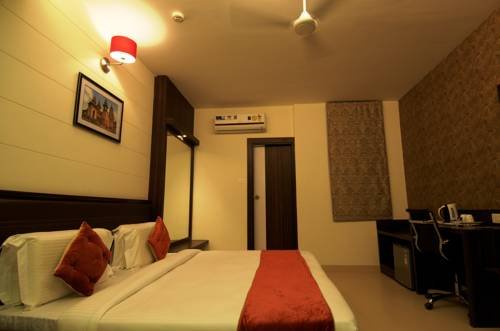 Фото Hotel Premiere Villa