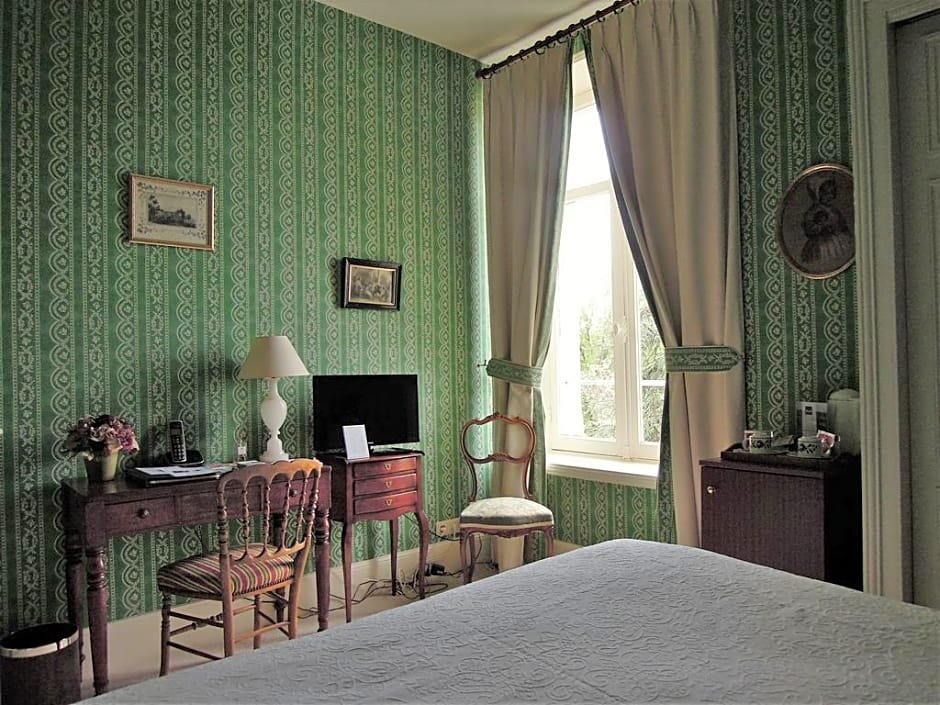 Фото Hotel Chateau De Verrieres & SPA