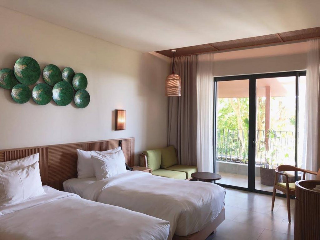 Фото Dusit Princess Moonrise Beach Resort