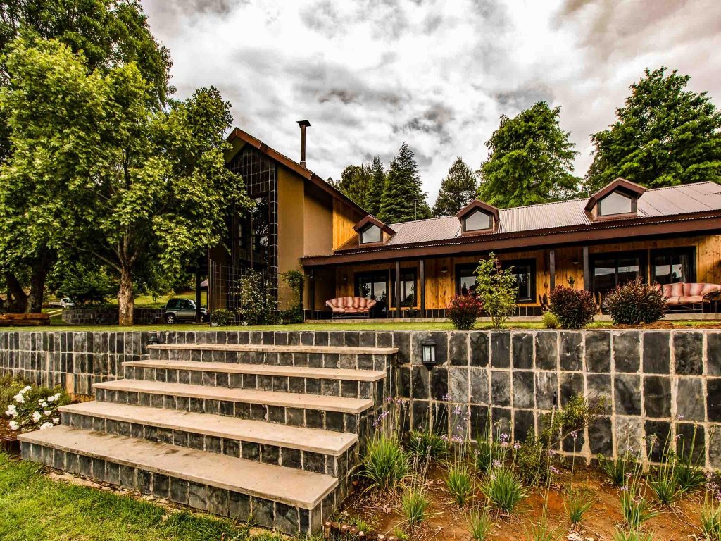 Фото Malachite Manor