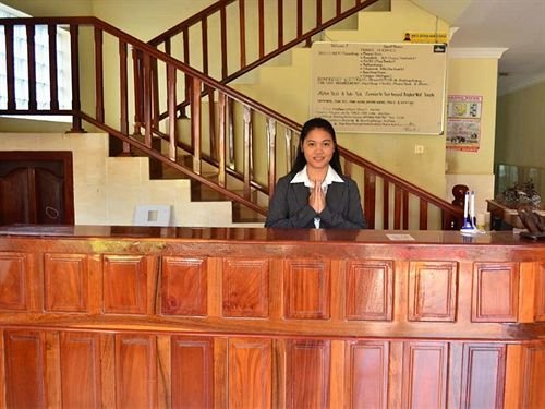 Фото отеля 2