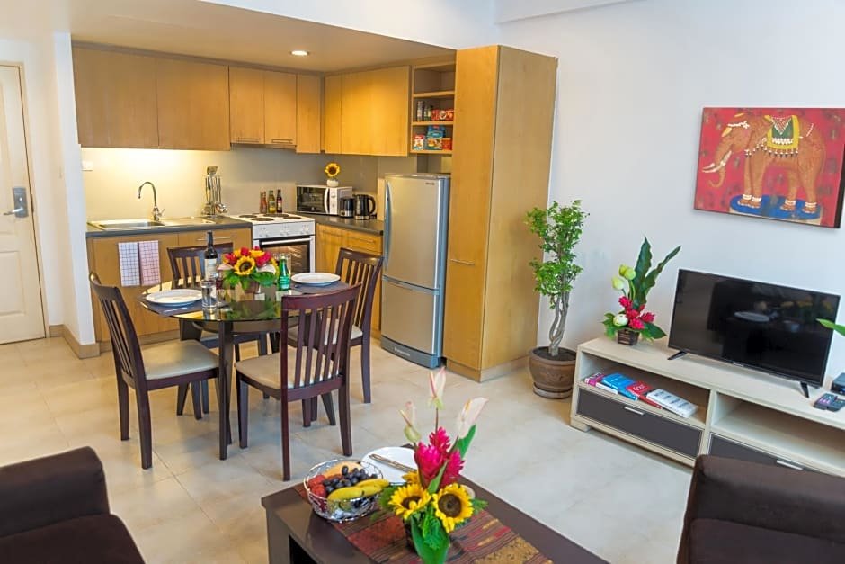 Фото Tarntawan Place Apartments