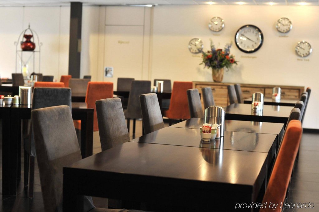 Фото Fletcher Hotel-Restaurant Zevenbergen-Moerdijk