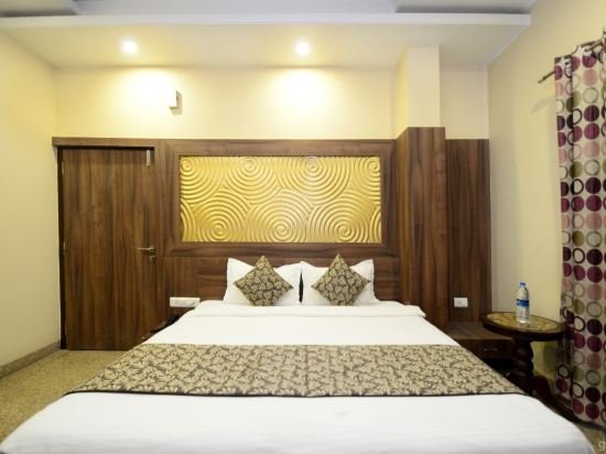 Фото Hotel Neelam Paradise