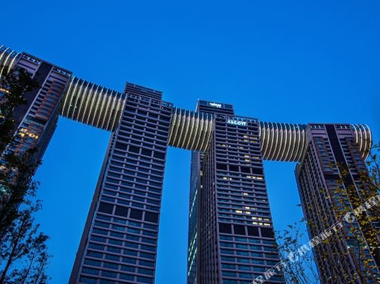 Фото Ascott Raffles City Chongqing
