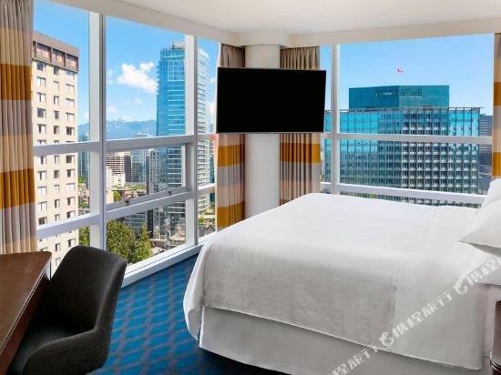 Фото Sheraton Vancouver Wall Centre