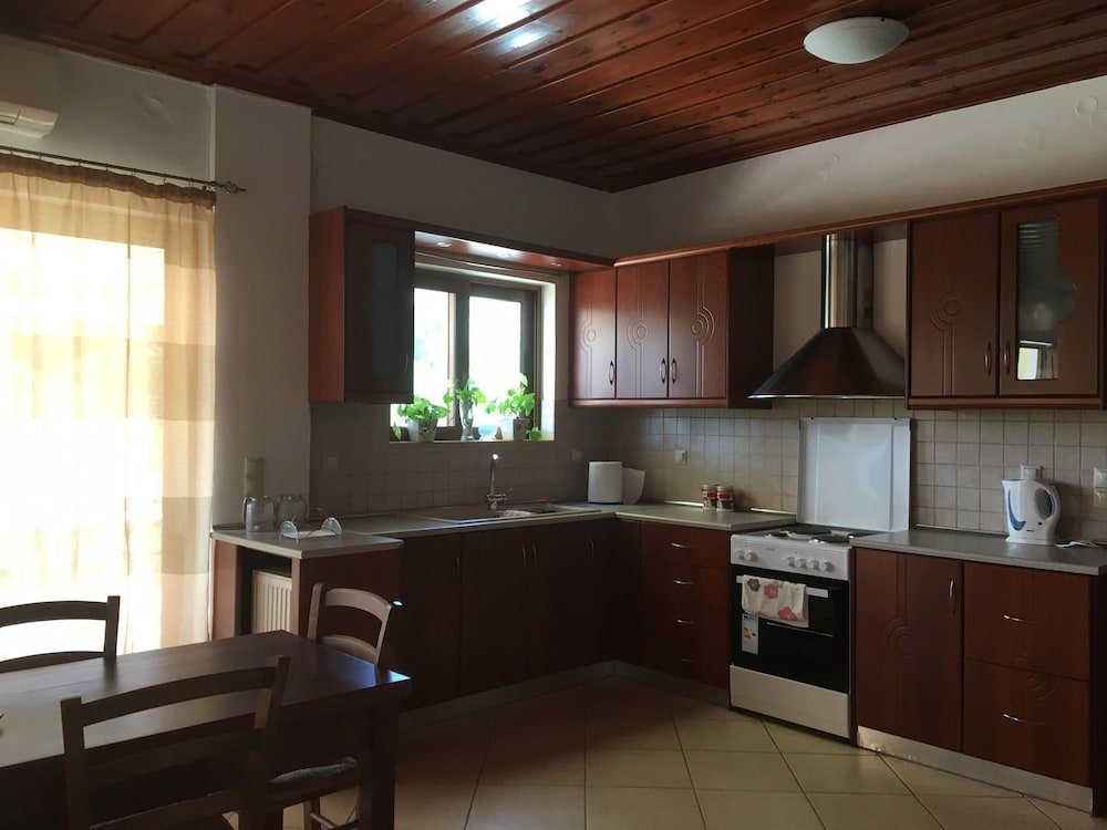 Фото Kalives Beach House