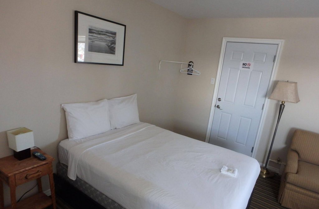 Фото Wheel Inn Motel