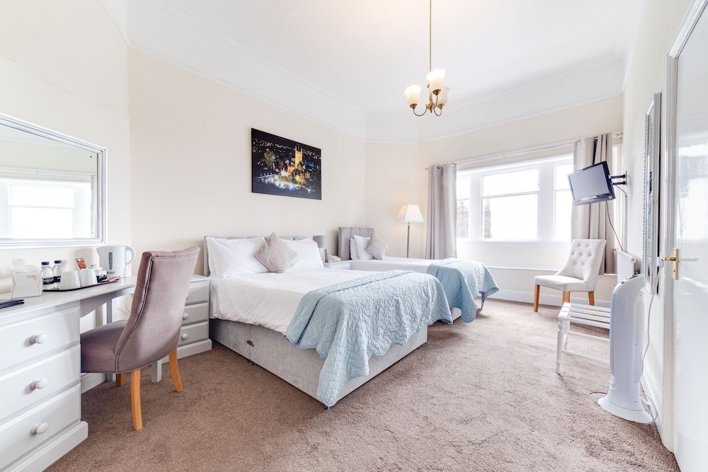 Фото The Mount Pleasant Hotel