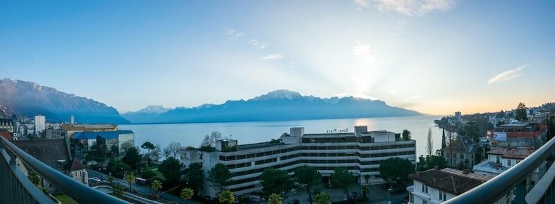 Гостиница Alpine Stunning Apartment in Montreux в Монтре