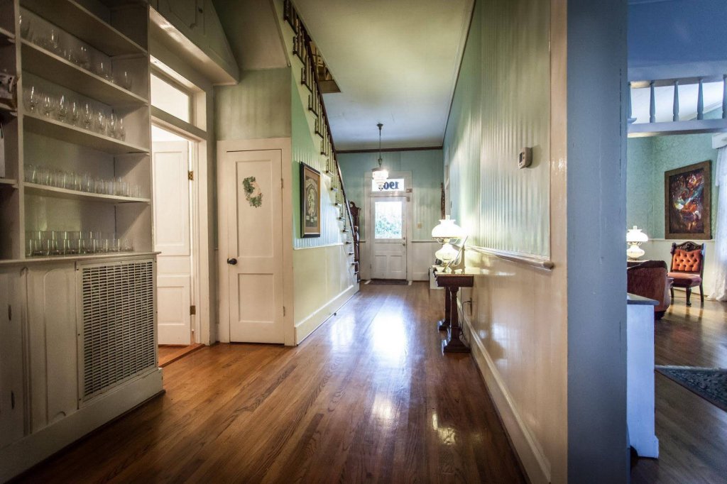 Фото T'Frere's House