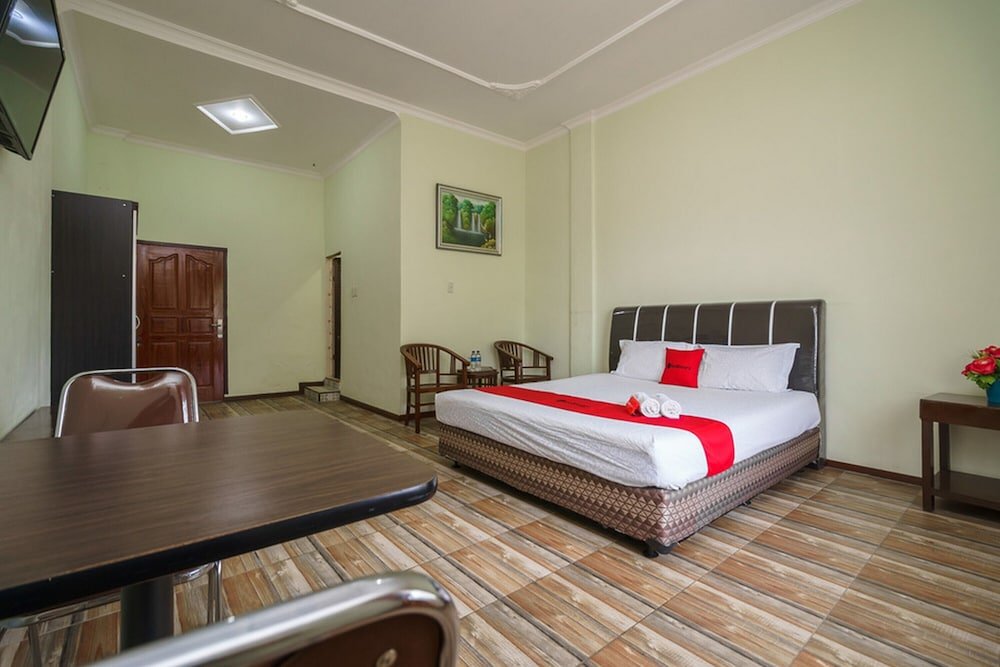 Фото RedDoorz @ Pematangsiantar